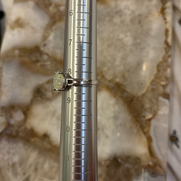 925 Sterling Silver White Opal Cocktail Ring Size 8.25 - Picture 5 of 6